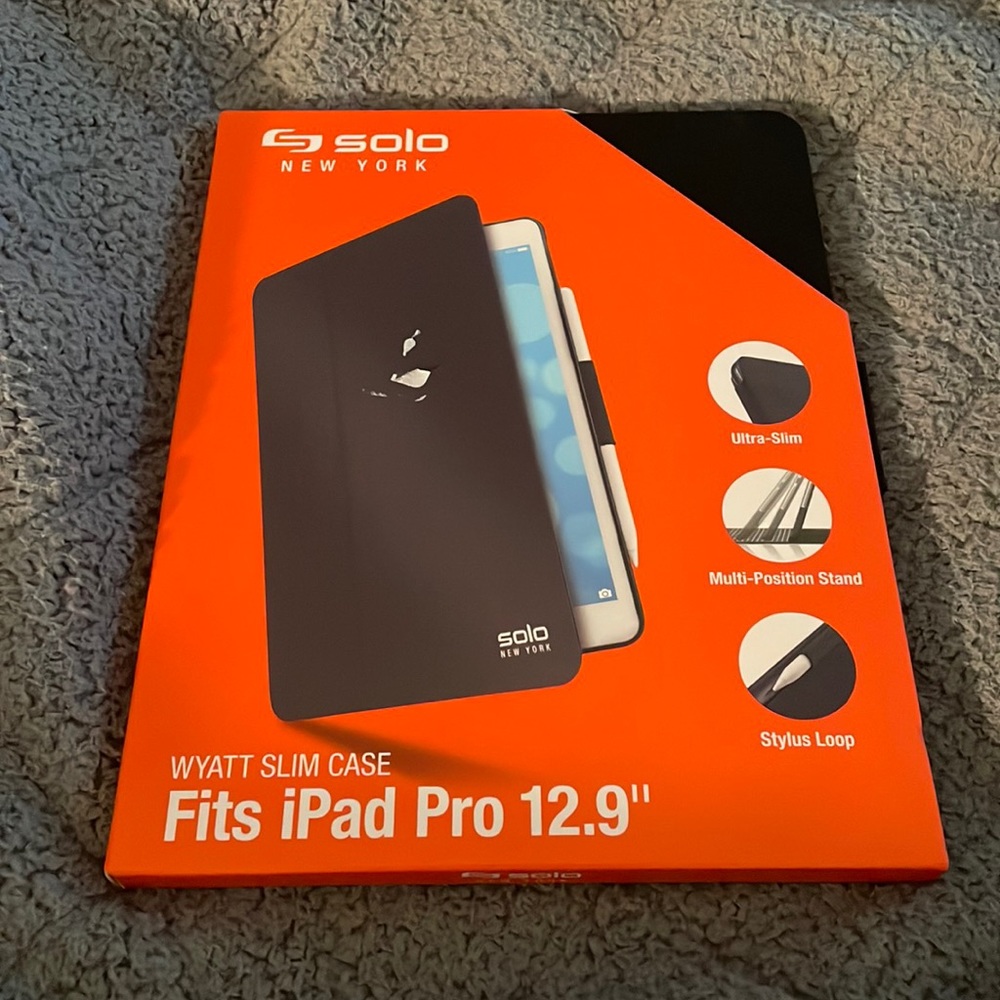 Wyatt slim case fits iPad Pro 12.9”